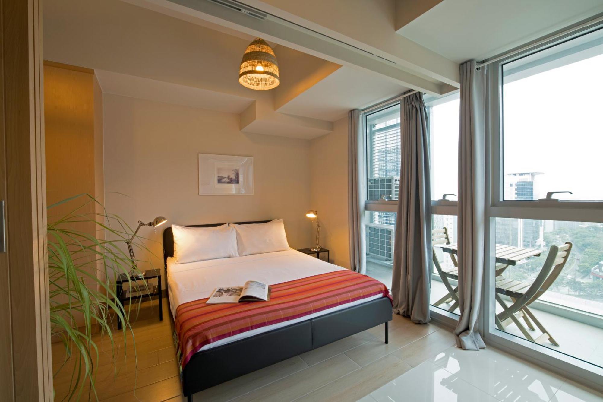 Uptown Parksuites Apartments Tower 2 Bgc By Ph Staycation Manila Eksteriør bilde