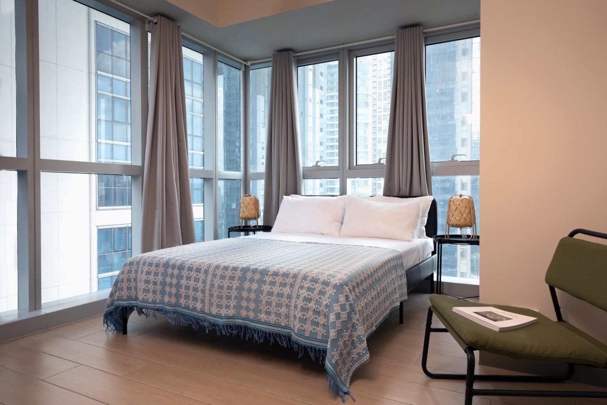 Uptown Parksuites Apartments Tower 2 Bgc By Ph Staycation Manila Eksteriør bilde